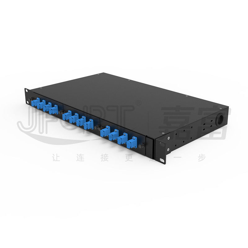 FTTZ FTTB 1U Döner Tasarım Füzyon Splice Tepsisi 12/24/48/96 çekirdekler Fiber Patch Panel Cold Rolled Steel Rack Mount Cabinet